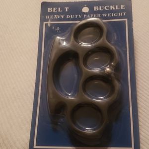 Belt buckle